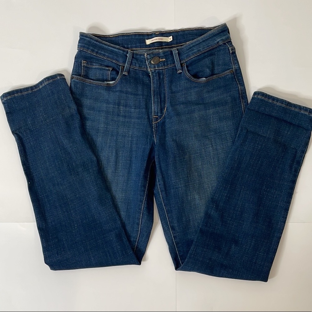Levis Mid Rise Skinny Jean Size 6